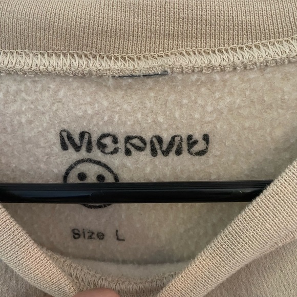 Sweatshirt - Picture 5 of 5